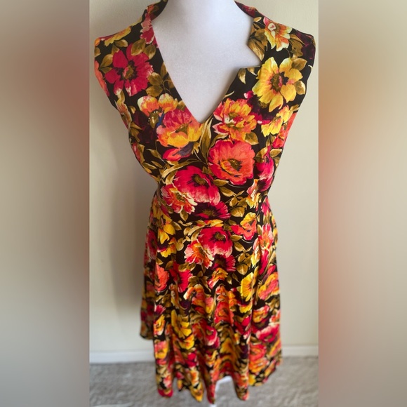 HEARTS AND ROSES SLEEVELESS FLORAL SWING DRESS, BLACK/PINK/ORANGE/YELLOW SZ 12 - Picture 7 of 14